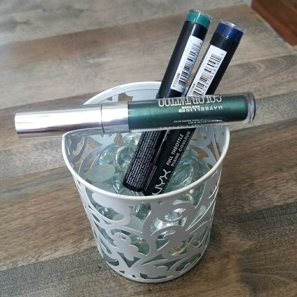 Nyx & Maybelline eye bundle